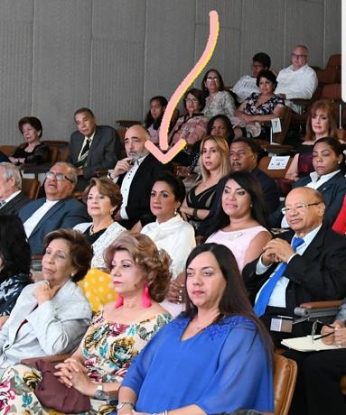 ¿Por qué la Primera Dama no estaba sentada en la primera fila?