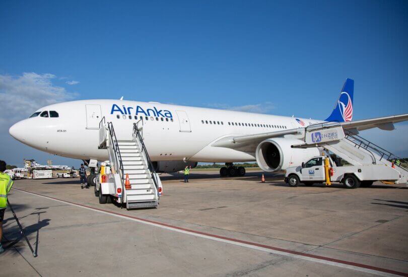 El primer vuelo charter desde Estambul a La Romana
